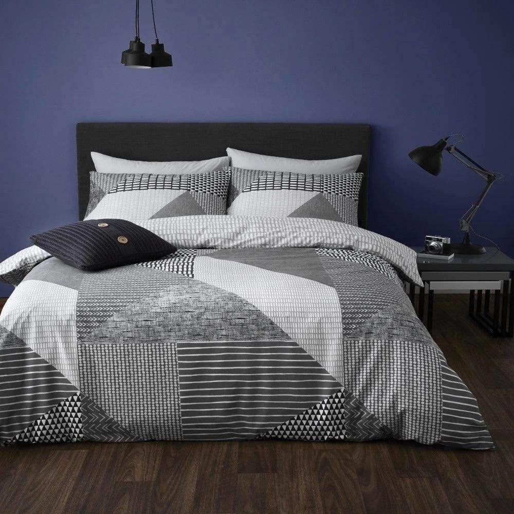 Catherine Lansfield Larsson Geo Grey Duvet Set 3 Catherine Lansfield Larsson Geo Grey Duvet Set