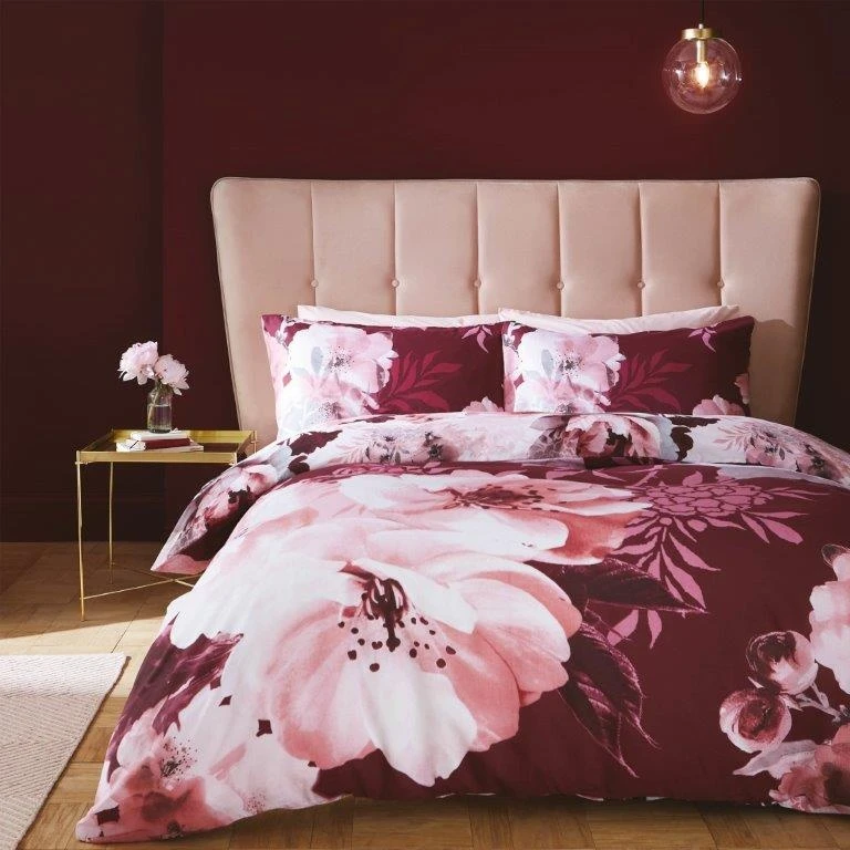 Catherine Lansfield Dramatic Floral Claret Duvet Set 4 Catherine Lansfield Dramatic Floral Claret Duvet Set - Image 2